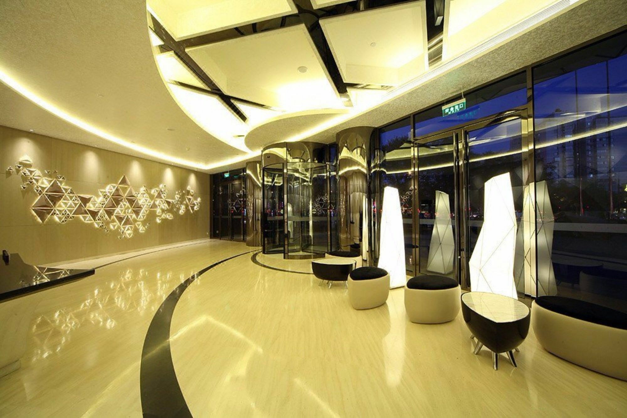 酒店 北京乾元酒店 5*